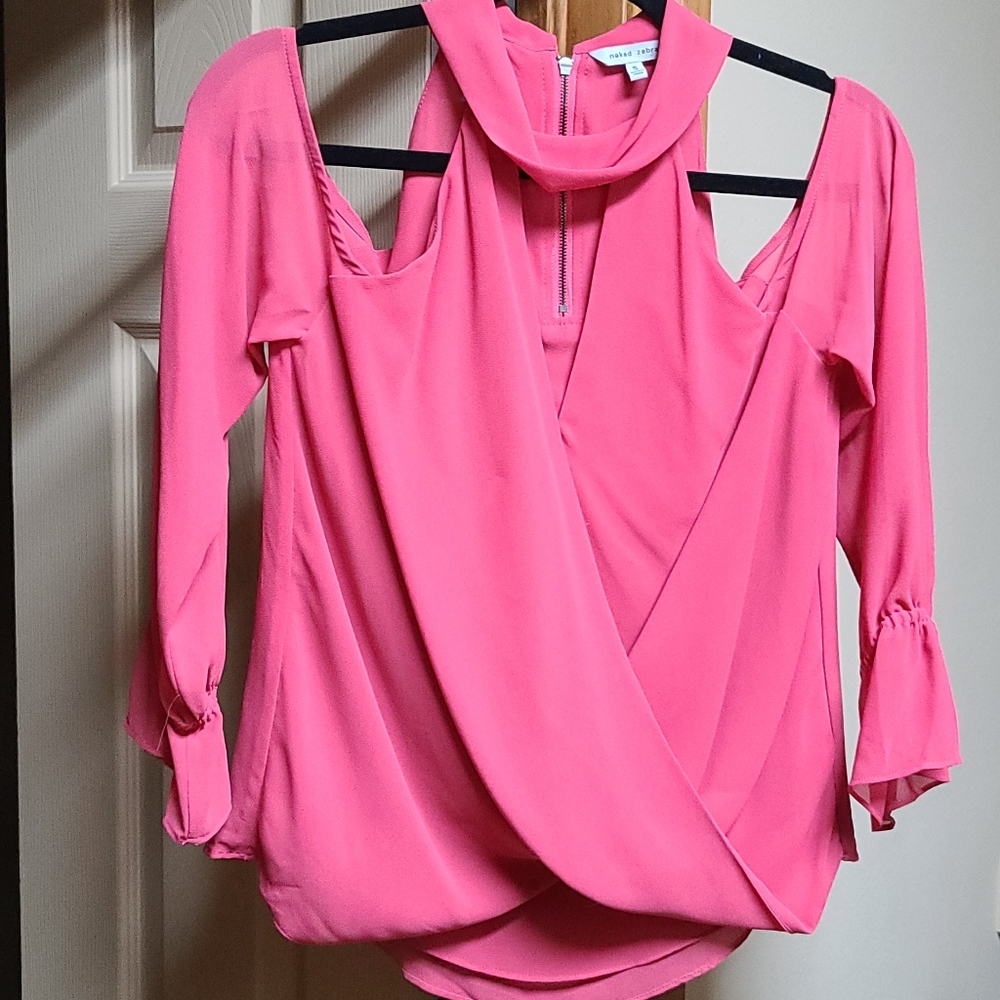 Lime Lush Boutique/Naked Zebra Cold Shoulder Top